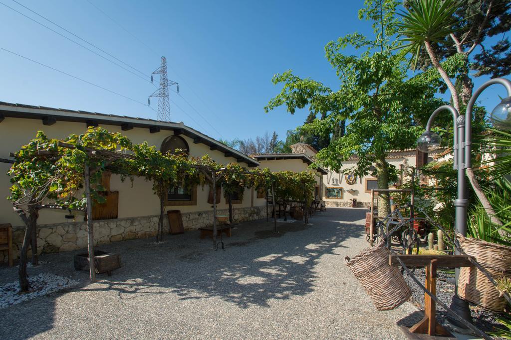 סירקוזה Agriturismo Papyrus מראה חיצוני תמונה