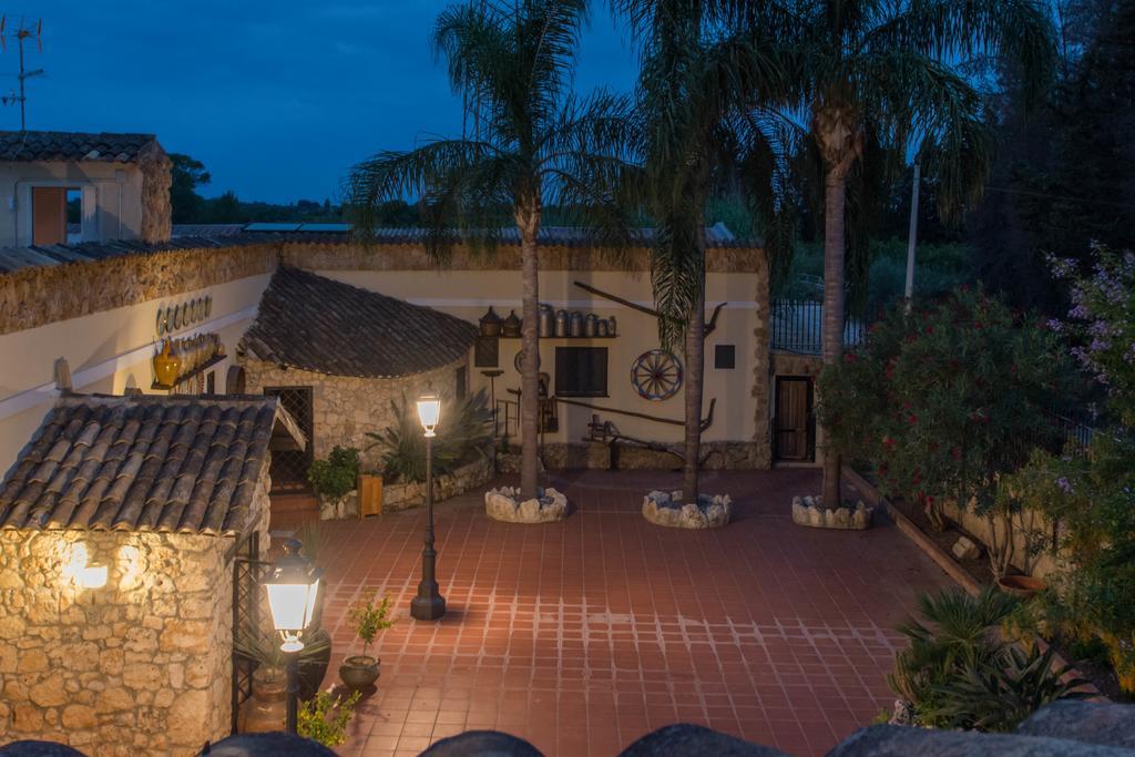 סירקוזה Agriturismo Papyrus מראה חיצוני תמונה